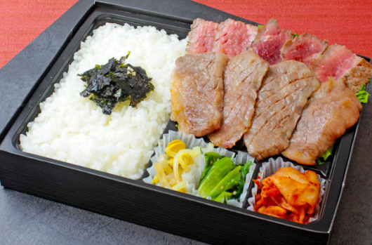近江牛カルビとシンタマステーキ弁当